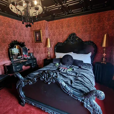 Wednesday's Family 3*